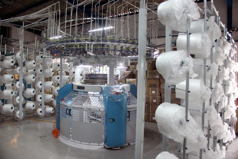 KNIT FABRIC